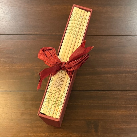 American Girls Collection Keepsake Edition - Picture 2 of 4